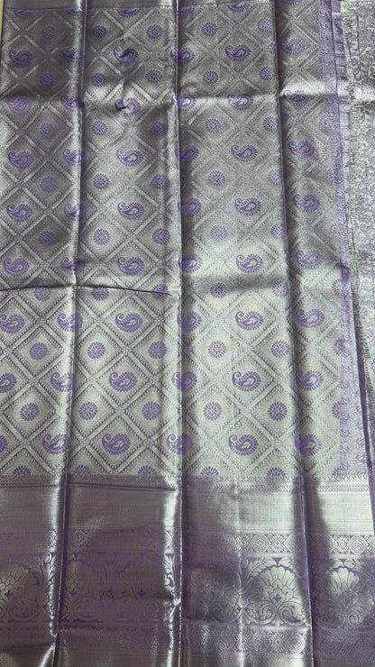 Elegant Lavender Silver Zari Semi Mix Silk Saree with Intricate Floral Weaves